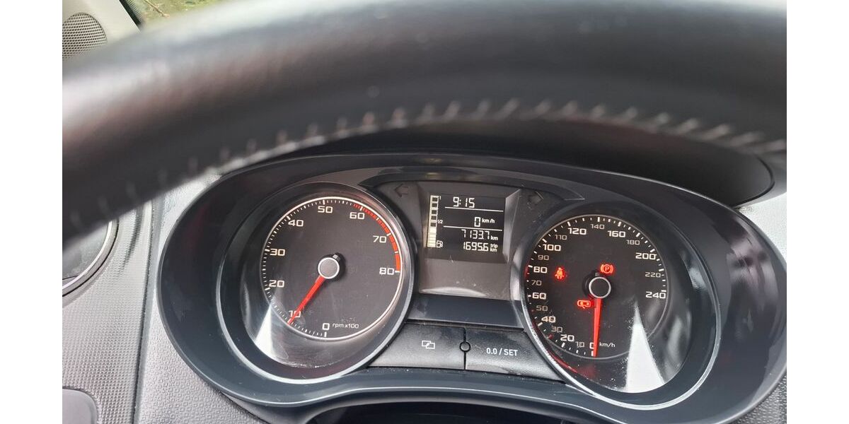 Seat Ibiza 71.337 km 7.200 &euro; Leisnig 04703