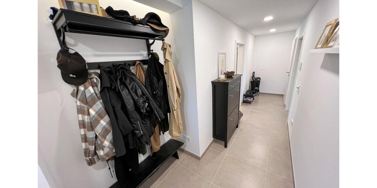 Etagenwohnung Tiefenbach - 3 Zimmer, 93 m&sup2;, 900&euro; | Angebot:26476771