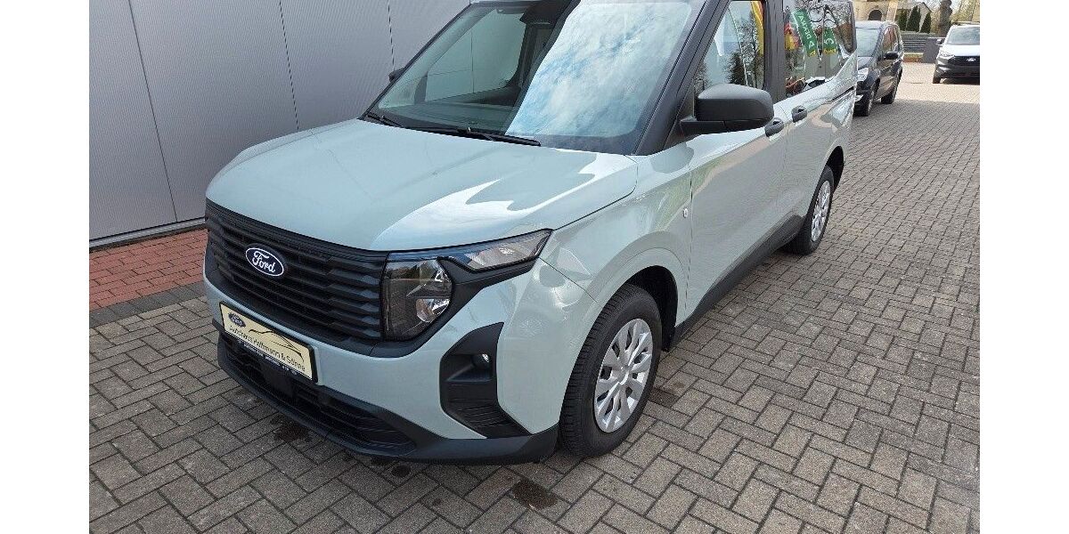 Ford Tourneo Courier 5.800 km 21.999 &euro; Dahme/Mark 15936