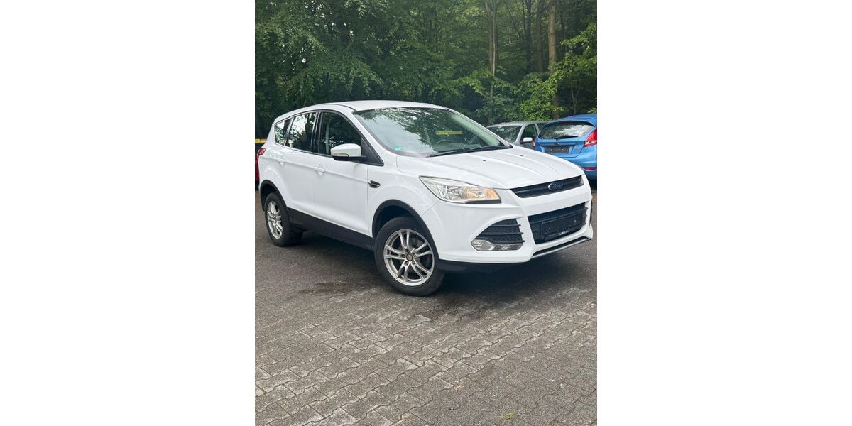 Ford Kuga 113.481 km 8.500 &euro; Bielefeld 33617