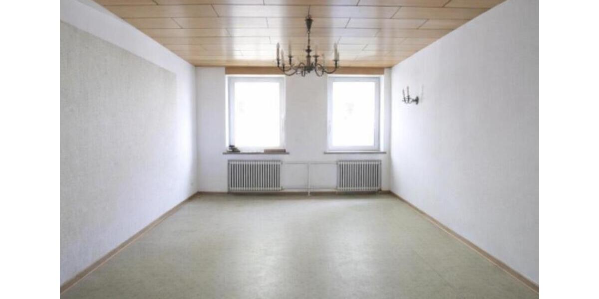 Erdgeschoßwohnung Iserlohn - 4 Zimmer, 90 m&sup2;, 650&euro; | Angebot:24680691
