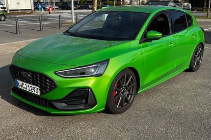 Ford Focus 58.800 km 29.899 &euro; Konz 54329