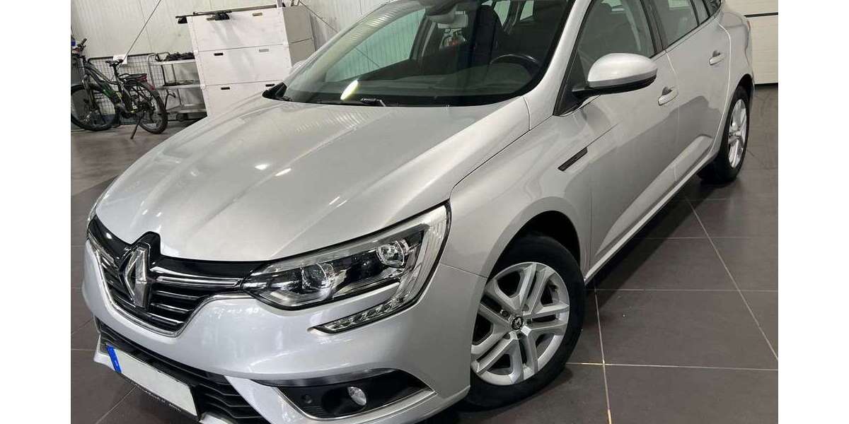 Renault Megane 96.000 km 10.995 &euro; Bretten 75015