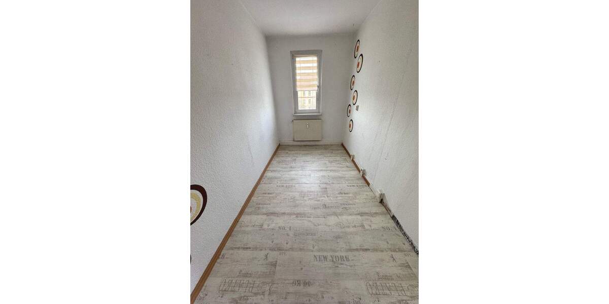 Etagenwohnung Gotha - 4 Zimmer, 106 m&sup2;, 120.000&euro; | Angebot:25386913