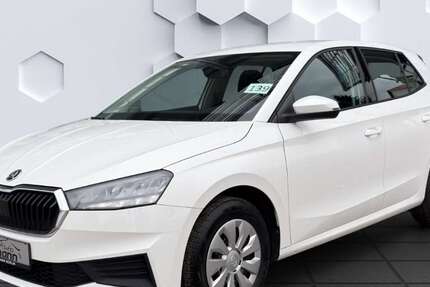 Skoda Fabia 32.792 km 14.430 &euro; Berlin 12524