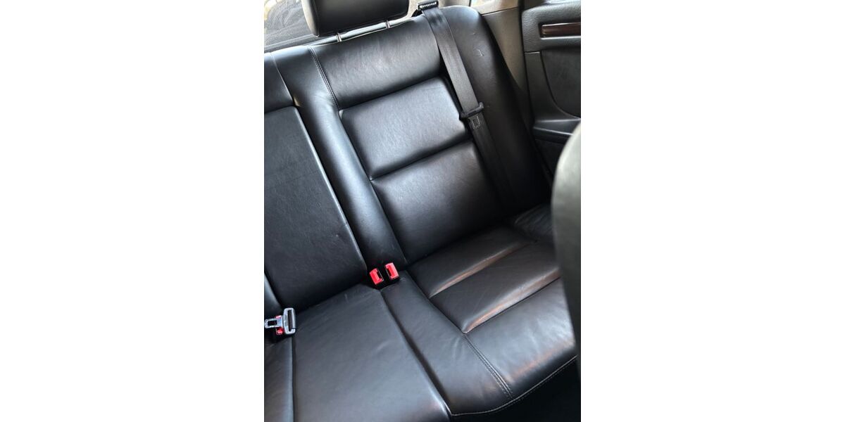 Audi A8 135.500 km 9.650 &euro; Berlin 12683