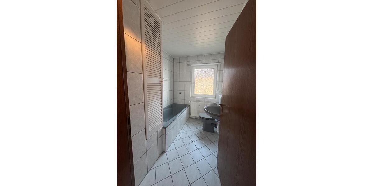 Doppelhaushälfte Dannstadt-Schauernheim Schauernheim - 8 Zimmer, 200 m&sup2;, 2.340&euro; | Angebot:25364906