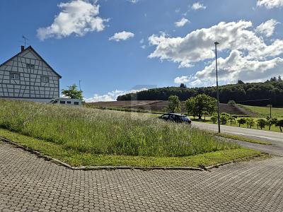SONNENVERWÖHNTES BAULAND NAHE DEM BODENSEE - Grundstück Allensbach | Angebot:26884785