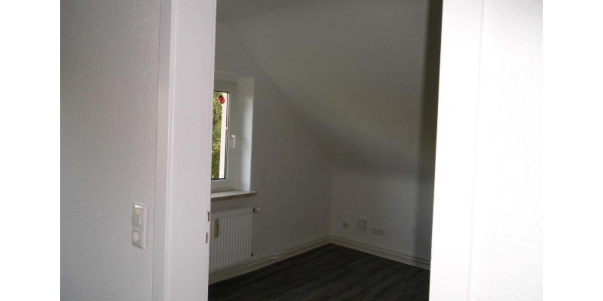 Dachgeschoßwohnung Dömitz - 1 Zimmer, 40 m&sup2;, 210&euro; | Angebot:24424404