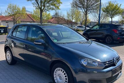 VW Golf 162.000 km 2.650 &euro; Gotha 99867