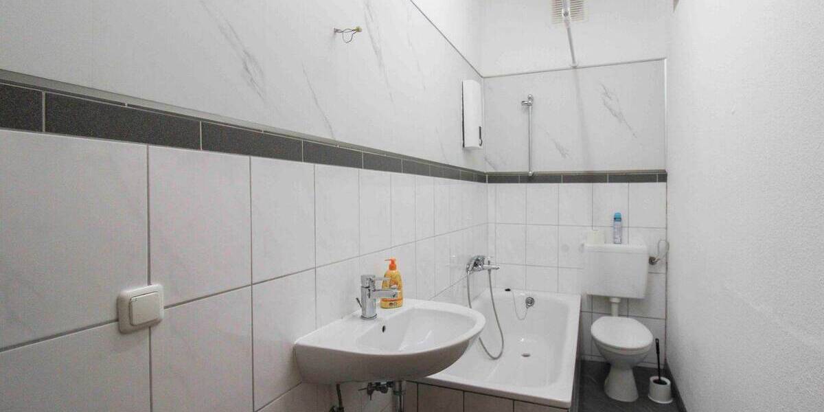 Etagenwohnung Essen Steele - 4 Zimmer, 102 m&sup2;, 135.000&euro; | Angebot:26703670