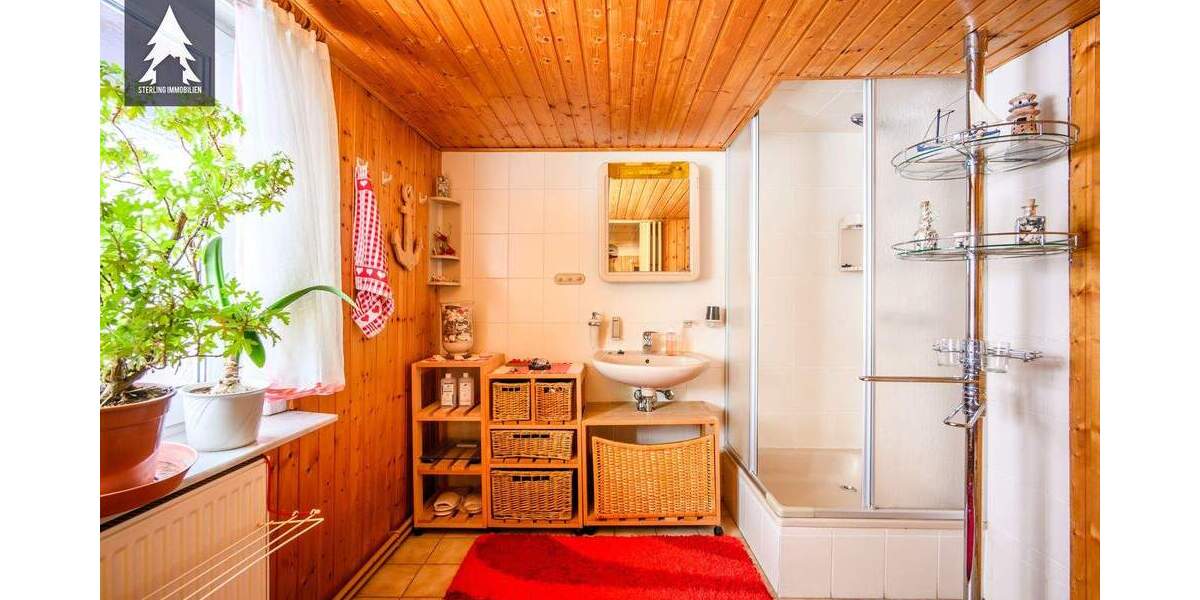 Bauernhaus, Landhaus Straßberg Straßberg - 7 Zimmer, 230 m&sup2;, 249.000&euro; | Angebot:25681797