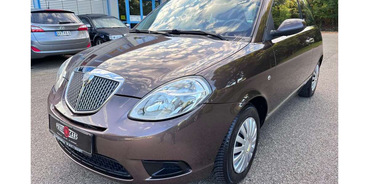 Lancia Ypsilon 89.000 km 4.990 € Essingen 73457