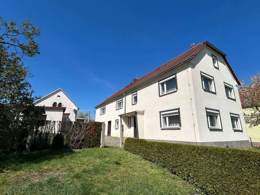 Haus zum Kaufen in Neukirch 169.000 € 160.15 m²
