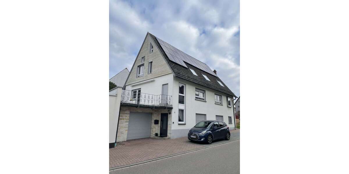 Einfamilienhaus Eggenstein-Leopoldshafen Leopoldshafen - 9 Zimmer, 220 m&sup2;, 2.300&euro; | Angebot:23814982