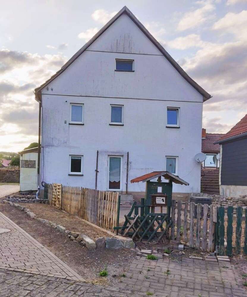 Haus zum Kaufen in Ritschenhausen 84.000 € 174 m²