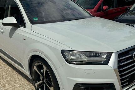 Audi Q7 159.458 km 32.990 &euro; Tuttlingen 78532