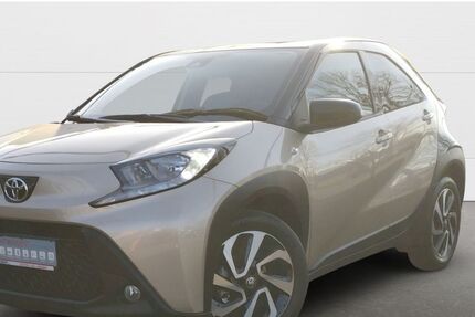 Toyota Aygo (X) 5.769 km 16.980 &euro; Kassel 34125