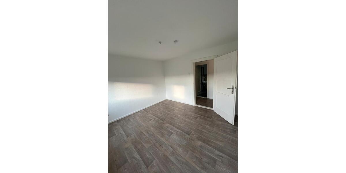 Dachgeschoßwohnung Uelzen - 3 Zimmer, 56 m&sup2;, 475&euro; | Angebot:26477615