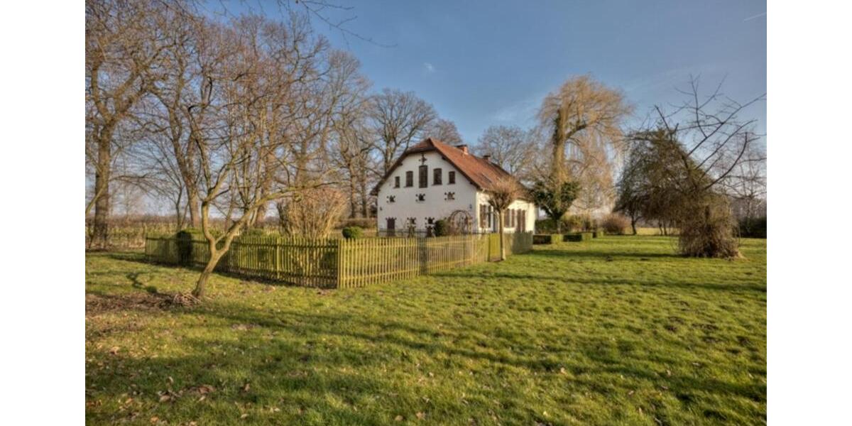 Freistehendes Einfamilienhaus mit großem Garten und Kamin 6 zimmer