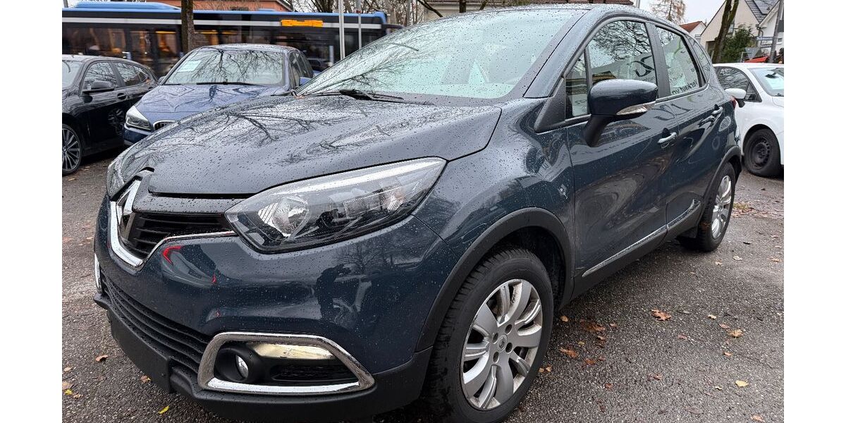 Renault Captur 76.000 km 6.990 € München 81541