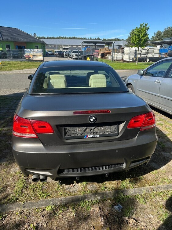 BMW 3er Cabriolet 158.000 km 14.000 € Velten 16727