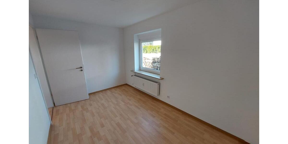 Terrassenwohnung Oberndorf am Neckar - 4 Zimmer, 80 m&sup2;, 800&euro; | Angebot:26322324