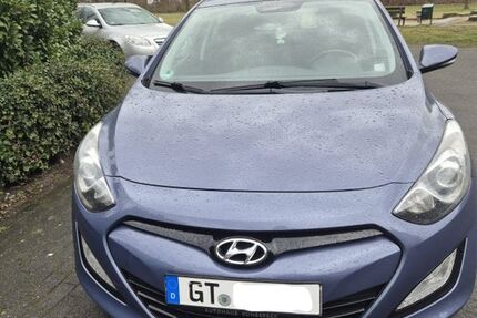 Hyundai i30 94.000 km 6.450 &euro; Gütersloh 33335