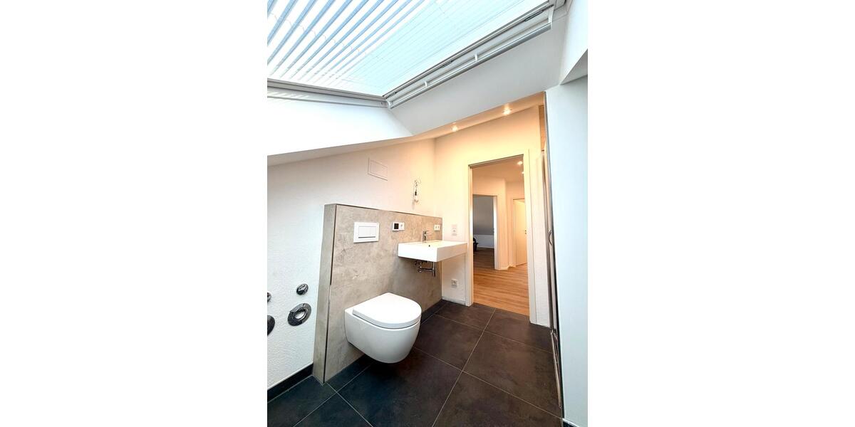 Dachgeschoßwohnung Ingolstadt Nordost - 2 Zimmer, 67 m&sup2;, 950&euro; | Angebot:26394273