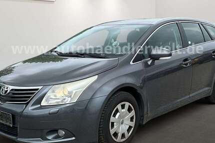 Toyota Avensis 242.736 km 4.299 &euro; Sandersdorf-Brehna 06796