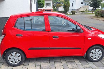 Hyundai i10 64.000 km 1.500 € Wehretal 37387