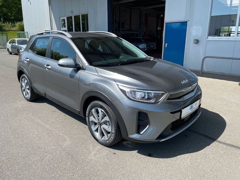 Kia Stonic 7.999 km 19.997 € Freiberg 09599
