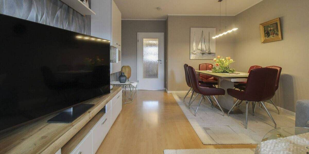 Etagenwohnung Magdeburg Ottersleben - 4 Zimmer, 132 m&sup2;, 275.000&euro; | Angebot:26451487