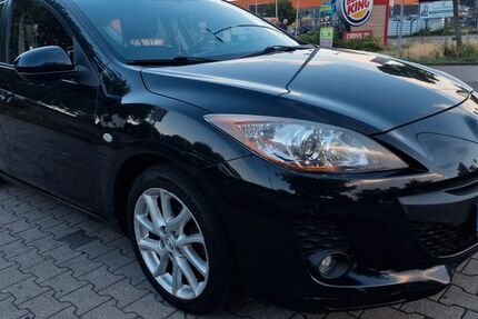 Mazda 3 133.000 km 6.500 &euro; Berlin 13585