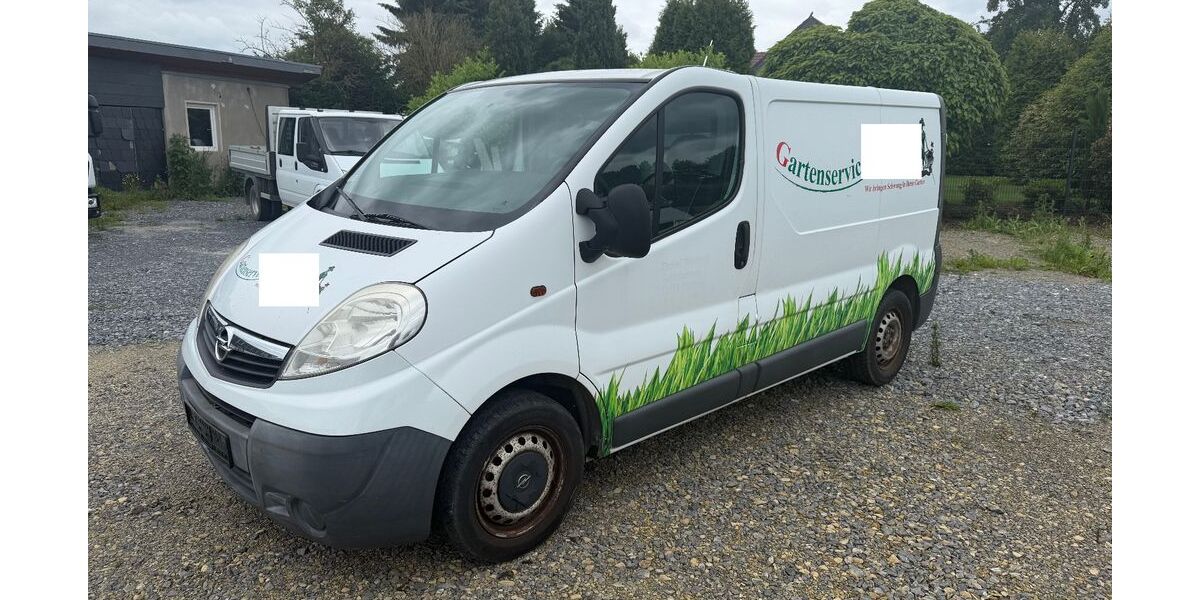 Opel Vivaro 165.000 km 2.450 &euro; Bad Salzuflen 32107