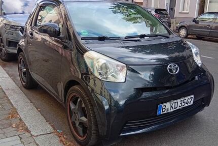 Toyota IQ