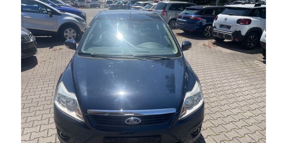 Ford Focus 146.000 km 2.499 € Speyer 67346