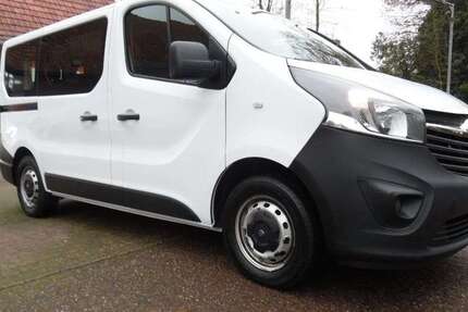 Opel Vivaro 139.952 km 14.990 &euro; Wardenburg (Tungeln) 26203