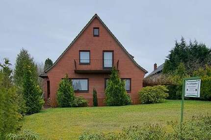 Haus Buxtehude - 7 Zimmer, 150 m&sup2;, 399.000&euro; | Angebot:25970743