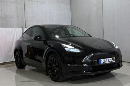 Tesla Model Y 44.576 km 37.900 &euro; Tübingen 72072