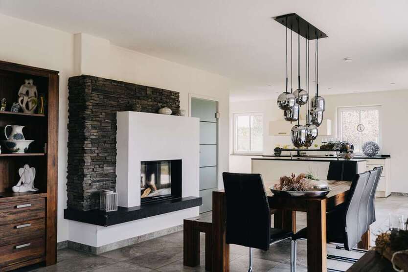 Haus zum Kaufen in Neumarkt Sankt Veit 695.000 € 209 m²