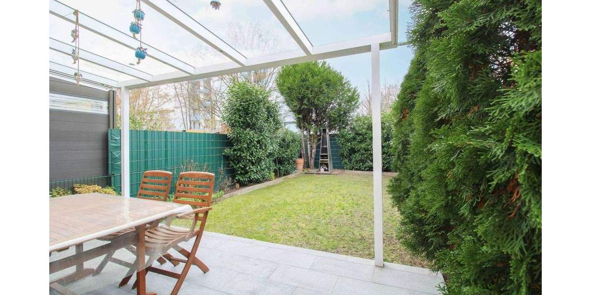 Modernes REH mit Garten, hochwertiger Ausstattung & viel Platz in Frankfurt-Schwanheim 5 zimmer