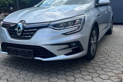 Renault Megane 101.500 km 10.500 &euro; Trierweiler 54311