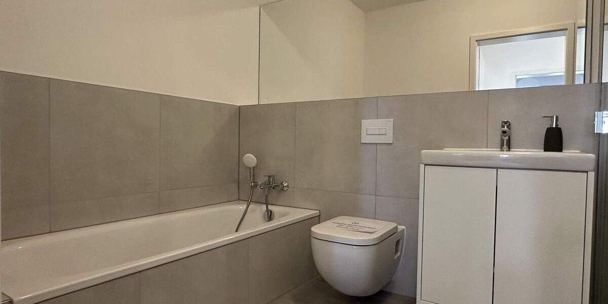 Etagenwohnung Ottendorf-Okrilla Medingen - 4 Zimmer, 97 m&sup2;, 1.570&euro; | Angebot:24545082