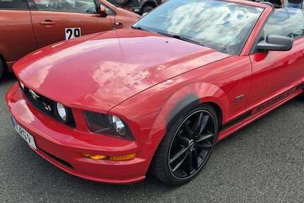 Ford Mustang 290.000 km 17.500 &euro; Bad Driburg 33014