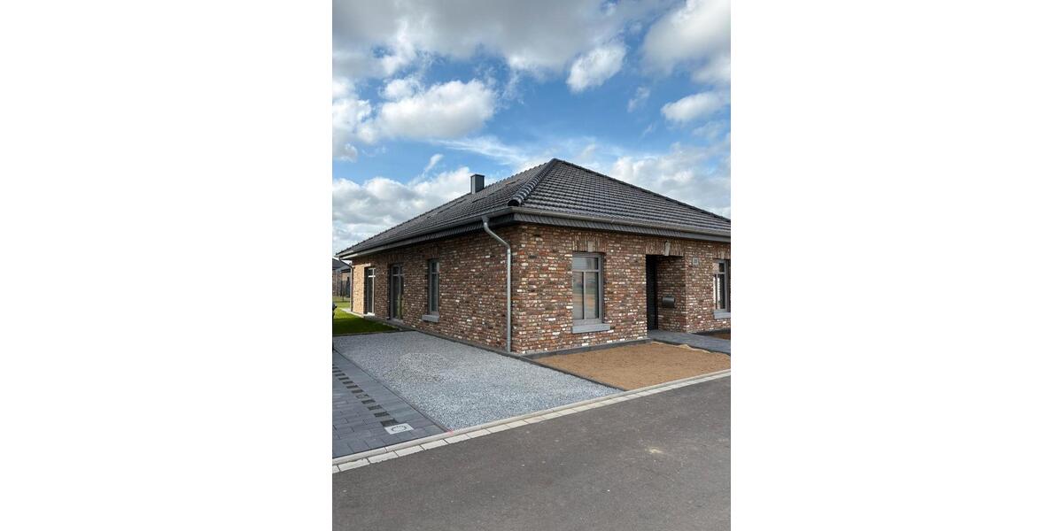 Bungalow Langerwehe - 5 Zimmer, 200 m&sup2;, 1.750&euro; | Angebot:26045403