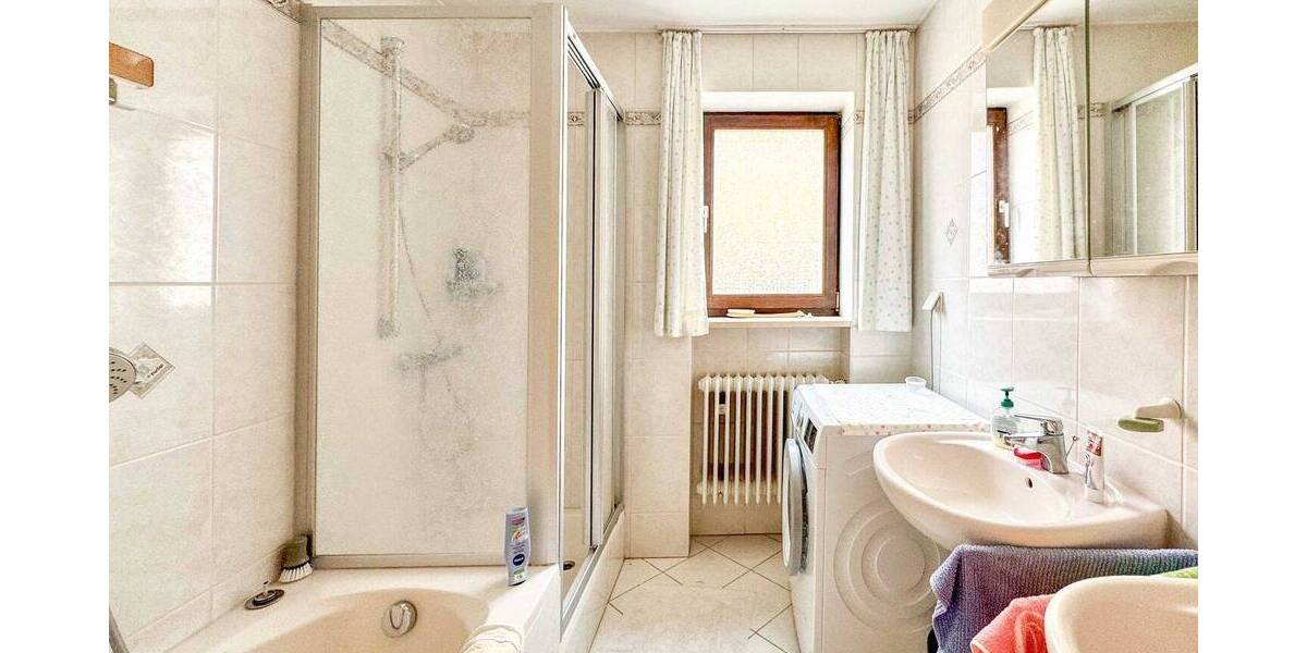 Einfamilienhaus Treffelstein - 6 Zimmer, 165 m&sup2;, 239.000&euro; | Angebot:26917246