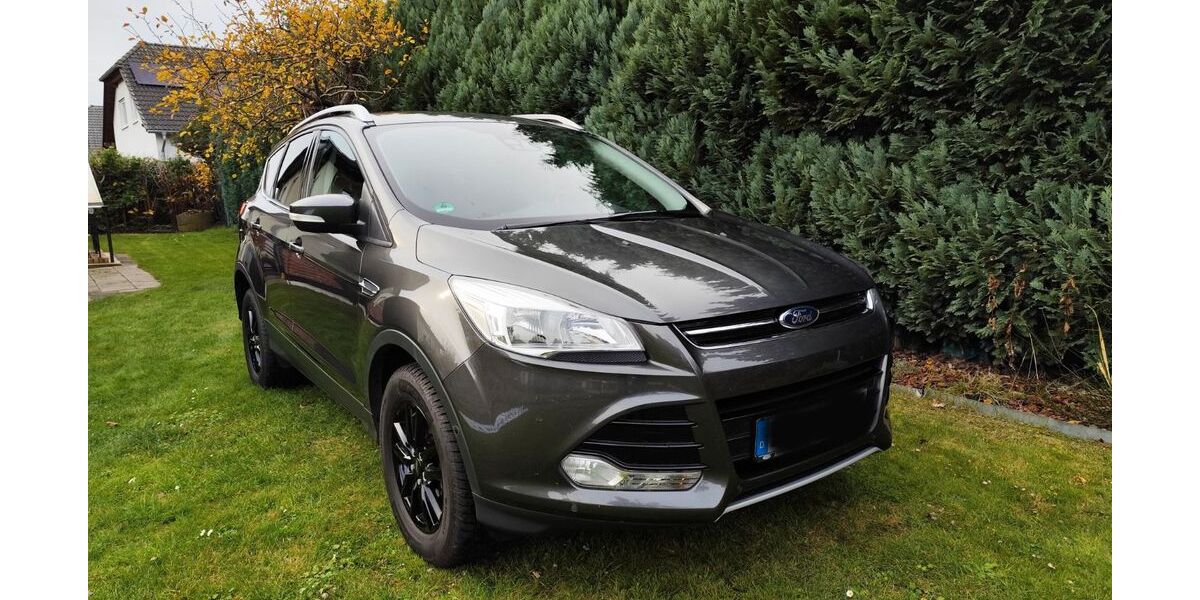 Ford Kuga 138.000 km 9.990 &euro; Schönefeld 12529