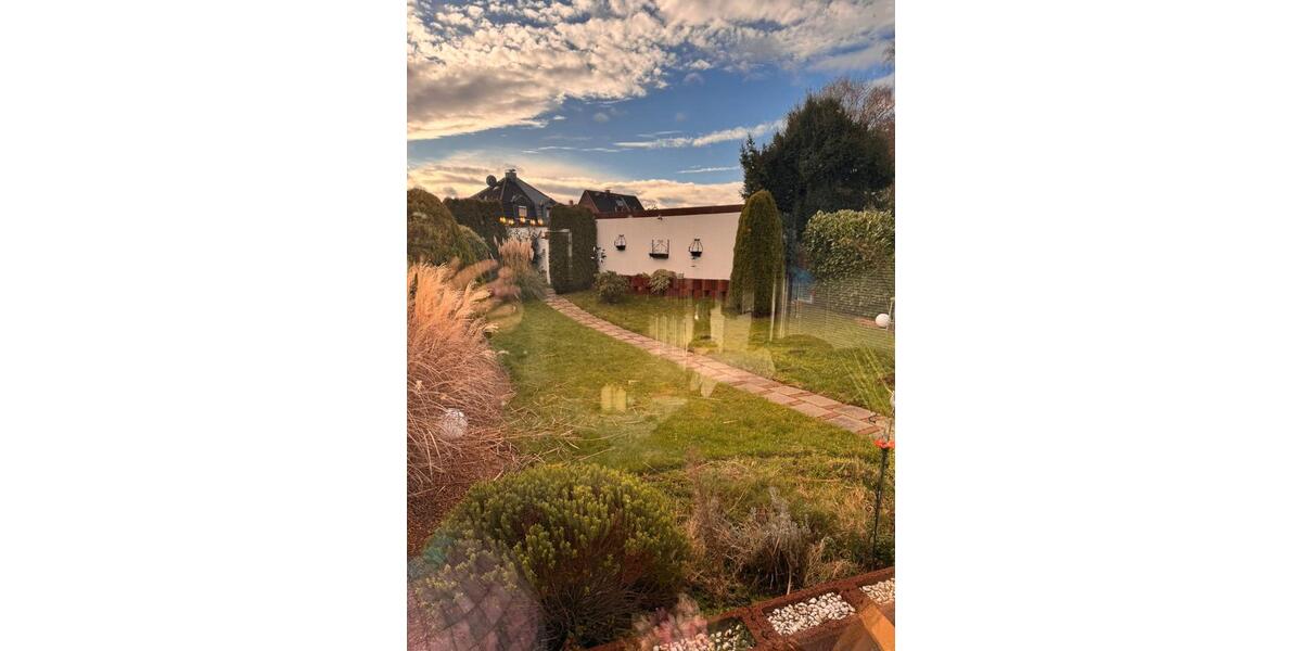 Reihenhaus Dortmund Brackel - 4.5 Zimmer, 100 m&sup2;, 330.000&euro; | Angebot:26145616