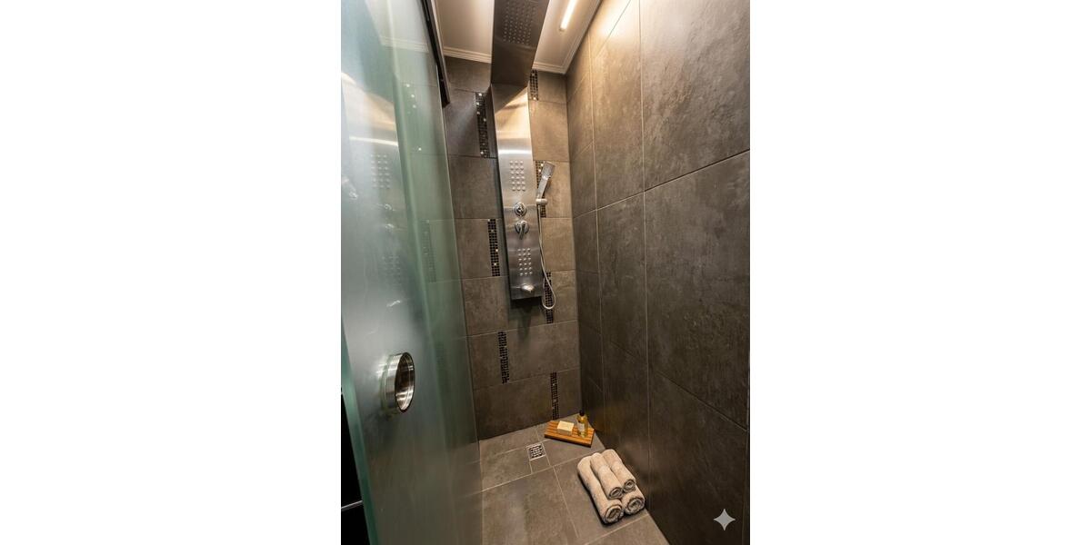 Erdgeschoßwohnung Miesbach - 4 Zimmer, 98 m&sup2;, 599.999&euro; | Angebot:25895014